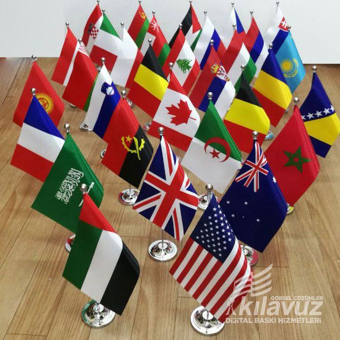 Masa Bayrakları